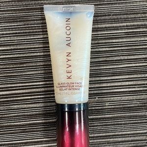 Kevyn Aucoin Glass Glow Face Liquid Illuminator crystal clear